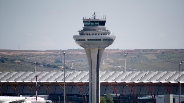 Torre de control del Aeropuerto Adolfo Suárez - Madrid Barajas