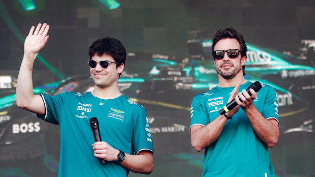 Lance Stroll y Fernando Alonso durante el GP de Baréin de 2023