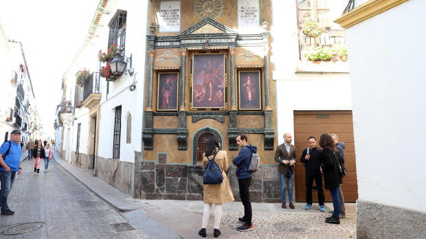 Rehabilitación del retablo de San Rafael de la calle Lineros