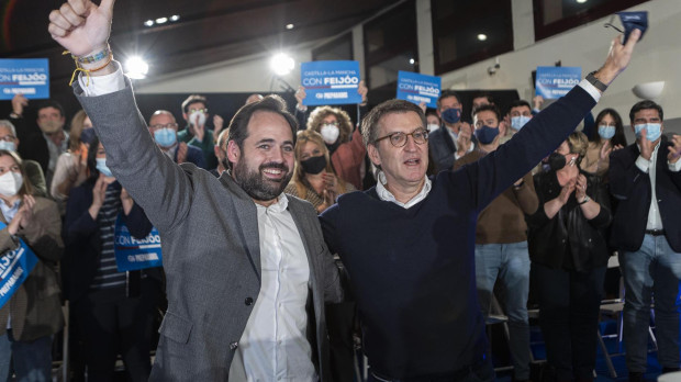 Paco Núñez junto a Núñez Feijóo