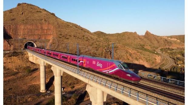 Un tren AVLO.