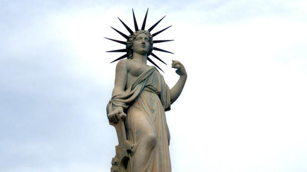 Monumento a la Libertad del Panteón de Hombres Ilustres de Madrid