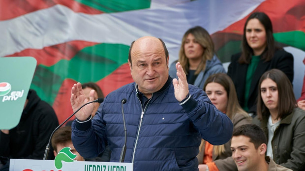 El presidente del PNV, Andoni Ortuzar, en un acto de las juventudes nacionalistas