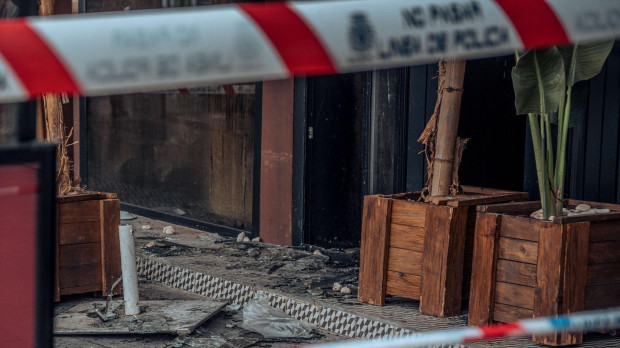 Restaurante 'Burro Canaglia Bar&Resto' precintado tras el incendio en el que dos personas perdieron la vida