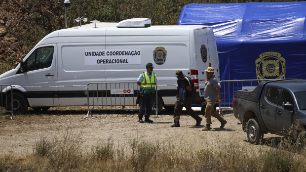Policía Judicial portuguesa en el operativo de búsqueda de Madeleine McCann este mayo de 2023