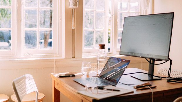El modelo híbrido es la solución de muchas empresas al teletrabajo