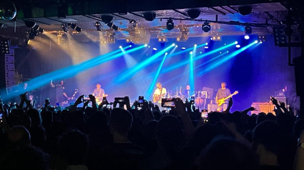 Blur en La Riviera