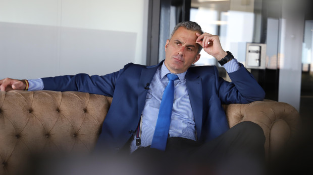 Javier Ortega Smith, em la redacción de El Debate