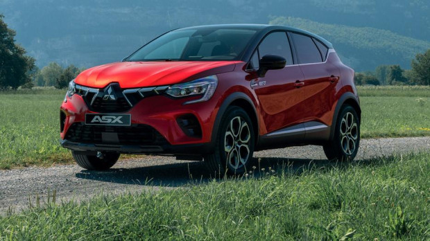El parecido entre el ASX y el Renault Captur del que deriva salta a la vista