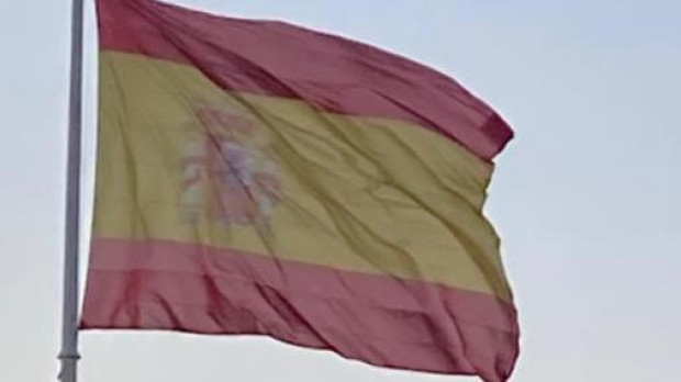 La bandera de España en Colón