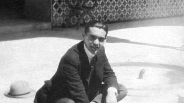 Federico García Lorca en La Alhambra en 1922