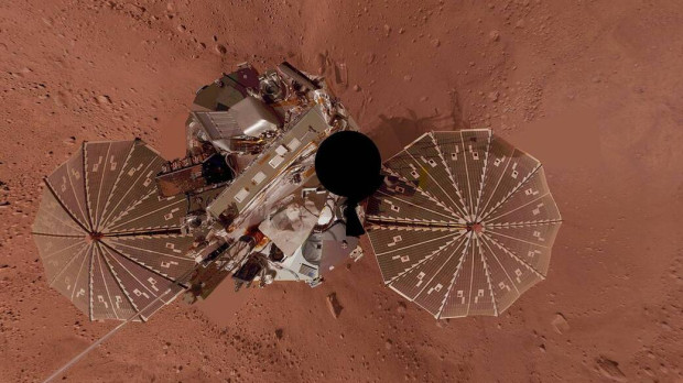 Mars Phoenix Lander de la NASA recopiló imágenes de sí mismo para esta selfie del 5 de junio al 12 de julio de 2008, con su Surface Stereo Imager.