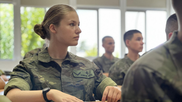 Leonor De Borbón, en la Academia Militar de Zaragoza