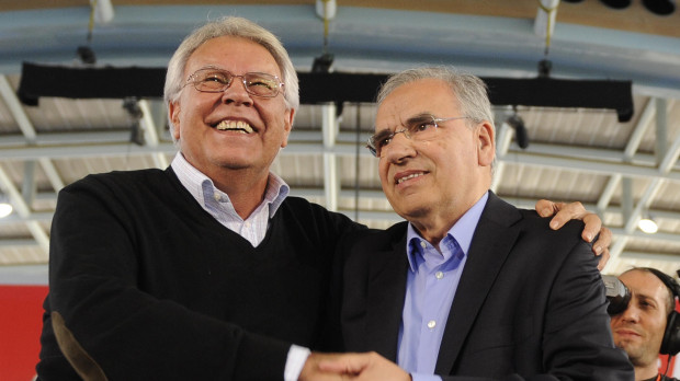 Directo | Alfonso Guerra y Felipe González presentan libro en plena polémica de la amnistía