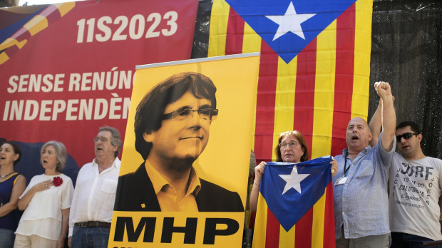 Acto unitario de grupos independentistas en el Fossar de les Moreres con motivo de la Diada del 11 de septiembre