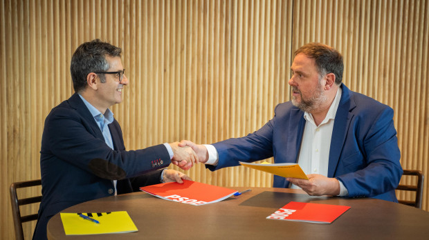 El ministro de la Presidencia Félix Bolaños y el presidente de ERC, Oriol Junqueras