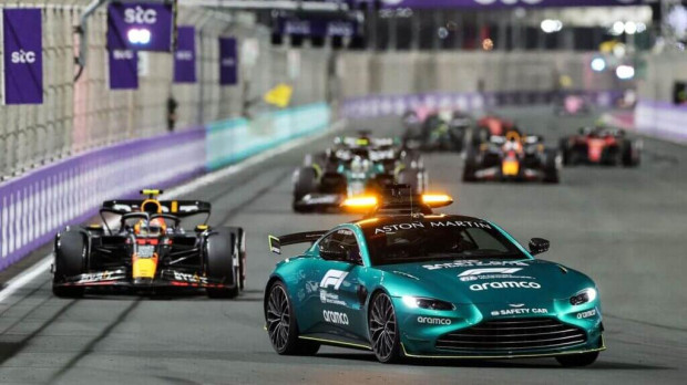 Último modelo del Safety car de Aston Martin