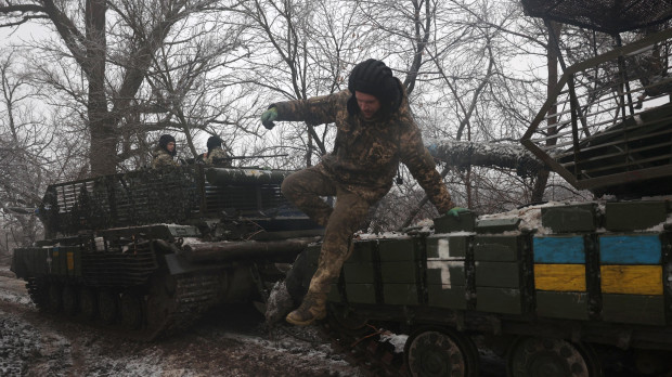 Tripulaciones de tanques ucraniano, en la región de Donetsk