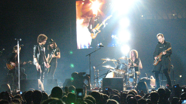 Héroes del Silencia durante un concierto en Sevilla