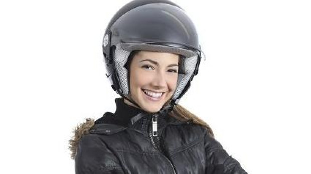Este tipo de cascos queda prohibido en carretera