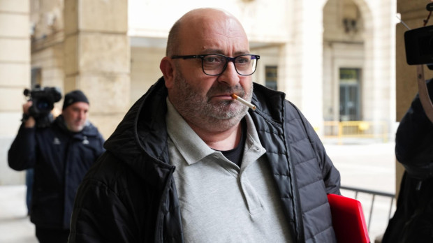 Juan Francisco Trujillo, el 'chófer de la coca', a su salida de la Audiencia de Sevilla