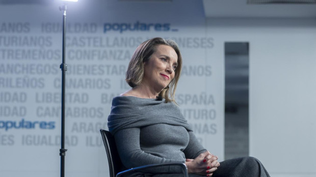 La secretaria general del Partido Popular, Cuca Gamarra, durante una entrevista para Europa Press, en la sede del PP, a 28 de diciembre de 2023, en Madrid (España). María Concepción Gamarra Ruiz-Clavijo?, más conocida como Cuca Gamarra, es una abogada y política española del Partido Popular. Desde agosto de 2020 a noviembre de 2023 fue portavoz de dicho grupo político en el Congreso de los Diputados.? Desde abril de 2022 es además la secretaria general del partido, cargo que ostenta en la actualidad. 31 DICIEMBRE 2023;ENTREVISTA;CUCA;PARTIDO POPULAR;PORTAVOZ;SECRETARIA;SECRETARIA GENERAL;PP; Alberto Ortega / Europa Press 28/12/2023
