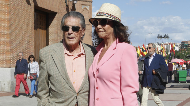 El torero Jaime Ostos y María Ángeles Grajal durante la Feria de San Isidro 2018 en Madrid. 16/05/2018