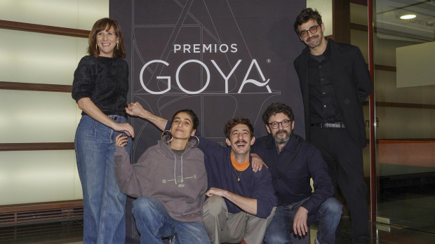 Manolo Solo (2-d), Enric Auquer (3-d), Malena Alterio (i), Carolina Yuste (2-i) y David Verdaguer