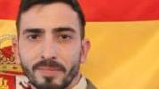 El heroísmo del cabo Bodega salva la vida a una mujer que estaba siendo apuñalada en un portal de Madrid