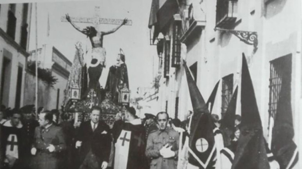 El Esparraguero, en los años 40 del siglo XX, en la calle María Auxiliadora