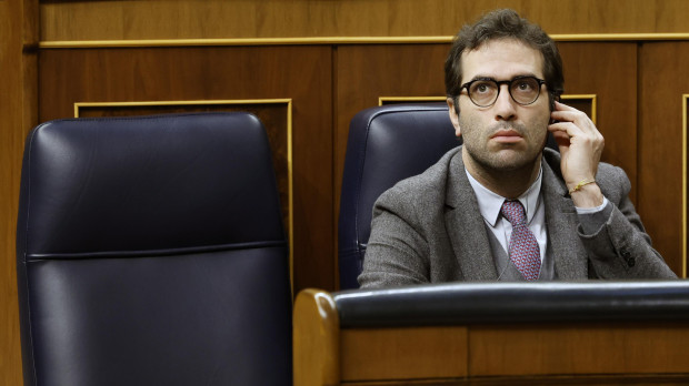 El ministro de Economía, Carlos Cuerpo, este miércoles en su escaño