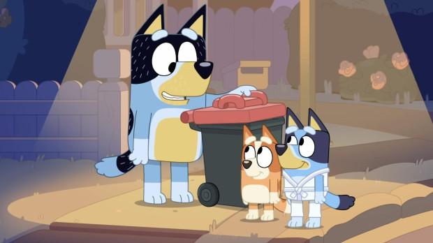 Un momento de 'Sacar la basura', de la serie 'Bluey'