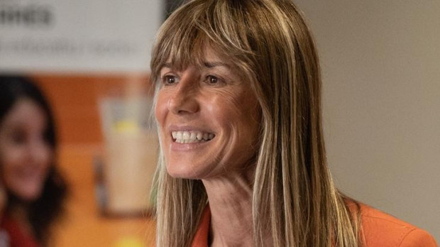 La directora de la Cátedra Extraordinaria de Transformación Social de la UCM, Begoña Gómez, a su llegada al Fòrum Social Pere Tarrés, a 14 de junio de 2023, en Barcelona, Cataluña (España).  El Fórum Social Pere Tarrés es un espacio de reflexión plural en temas de acción social organizado con la colaboración del diario El País y que reúne periódicamente a representantes del ámbito social, político, educativo, académico, institucional o económico. 14 JUNIO 2023;SOCIAL; David Zorrakino / Europa Press (Foto de ARCHIVO) 14/6/2023
