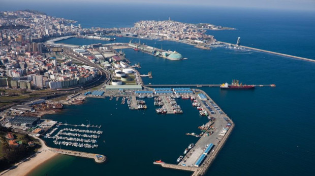 Vista aérea de los muelles del Puerto de La Coruña