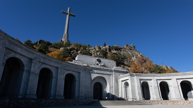 Entrada de acceso a la basílica del Valle de los Caídos