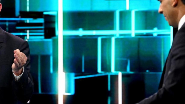 El primer ministro y líder del Partido Conservador, Rishi Sunak, y el líder laborista Keir Starmer, durante el debate