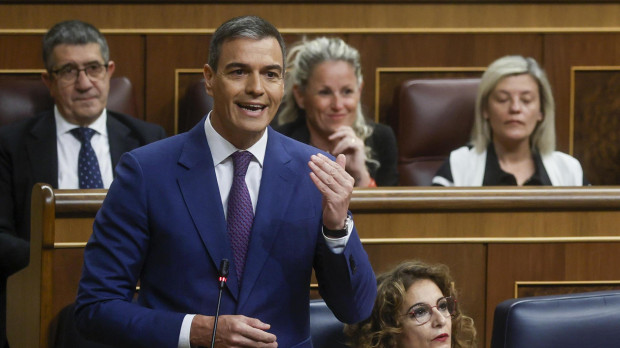 El presidente del Gobierno, Pedro Sánchez, durante su intervención en la sesión de control al Ejecutivo este miércoles en el Congreso