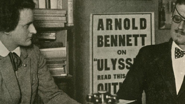 Sylvia Beach y James Joyce en Shakespeare & Company, la librería de la primera