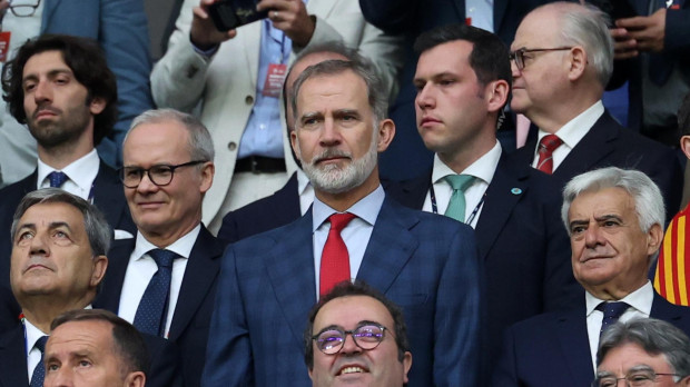El Rey Felipe VI, en el palco del partido España - Italia