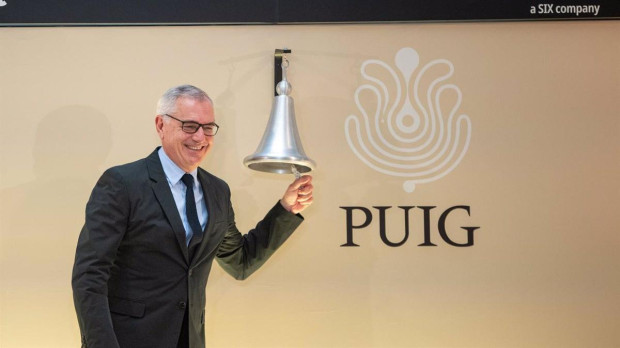 El presidente y consejero delegado de Puig, Marc Puig, durante el toque de campana de la empresa Puig en su salida a Bolsa