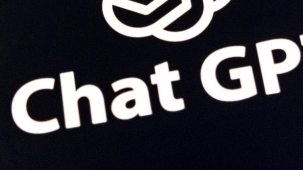 Aplicación de ChatGPT en un teléfono móvil