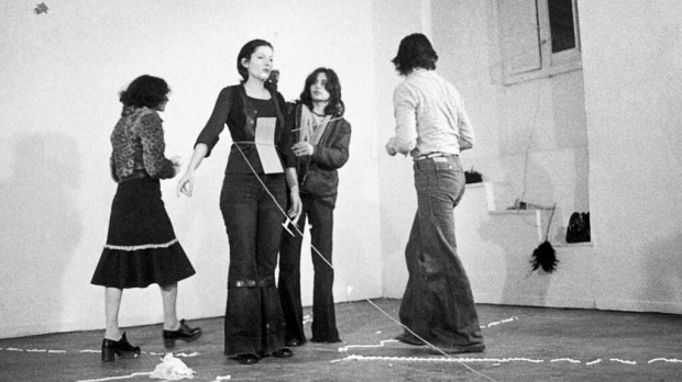 Rhythm 0: la performance más peligrosa de Marina Abramović