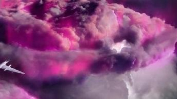 Recreación artística de un avión sobrevolando nubes brillantes de rayos gamma en el Caribe