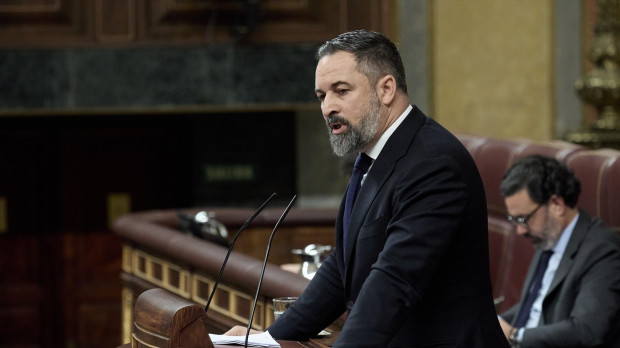 El presidente de VOX, Santiago Abascal, interviene en la sesión plenaria