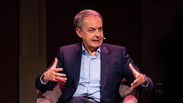 José Luis Rodríguez Zapatero, durante un acto por el 50 aniversario de la Unión Militar Democrática (UMD), en el Ateneo de Madrid

Matias Chiofalo / Europa Press
11 OCTUBRE 2024;UMD;DEMOCRACIA;FRANQUISMO
11/10/2024
