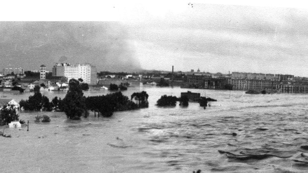 Riada en Valencia del 15 de octubre de 1957