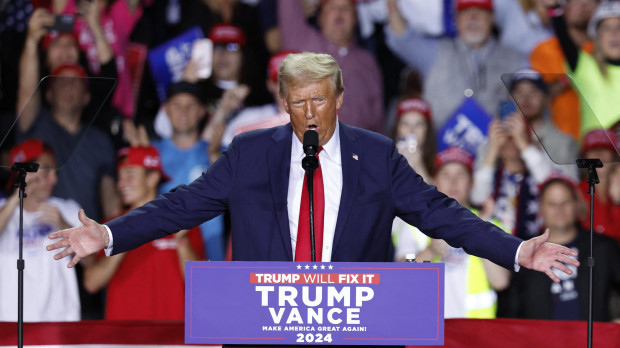 El expresidente estadounidense y candidato presidencial republicano Donald Trump
