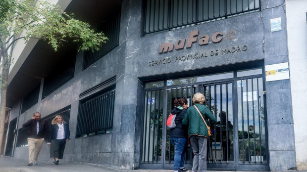 Fachada de un edificio de Muface, en Avenida de Pablo Iglesias, Madrid