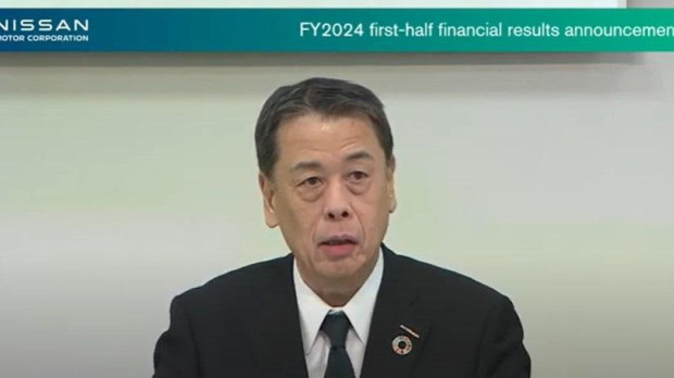 Makoto Uchida, director ejecutivo de Nissan durante la presentación de los resultados del tercer trimestre
