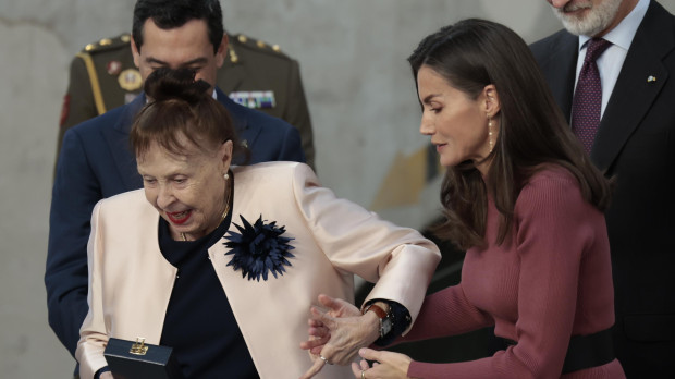Spanish Queen Letizia with actress Gemma Cuervo during delevery of Gold Medals for Merit in Fine Arts in Sevilla on Wednesday, 27 November 2024.